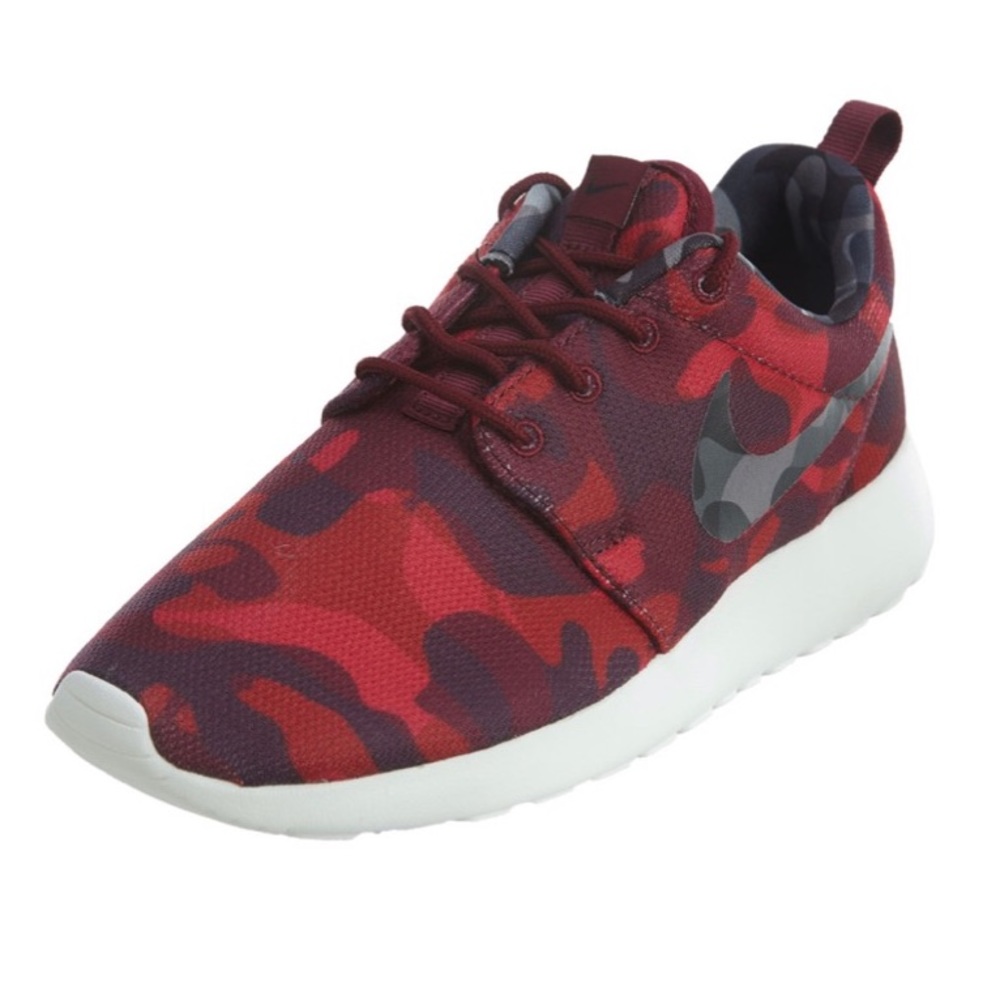 Nike Camo Camouflaged Roshe